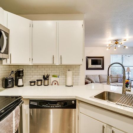 Vacation Rental Near Las Vegas Strip With Pool! Bagian luar foto