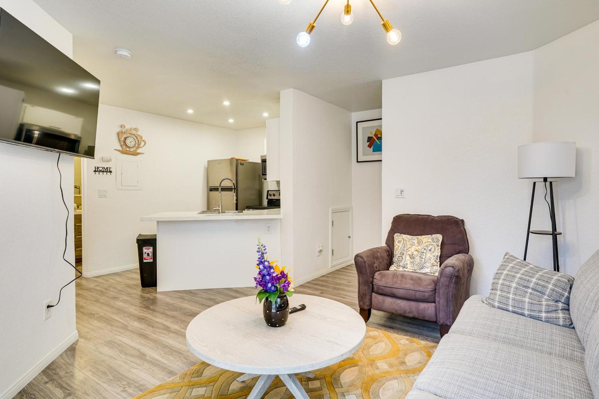 Vacation Rental Near Las Vegas Strip With Pool! Bagian luar foto
